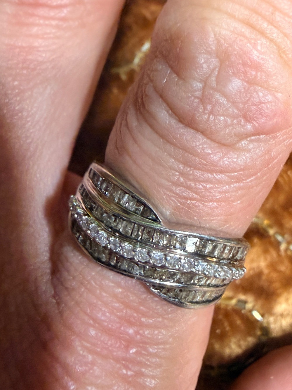 Vintage 💍 Champagne & White Diamond Crossover Ring Sz 8